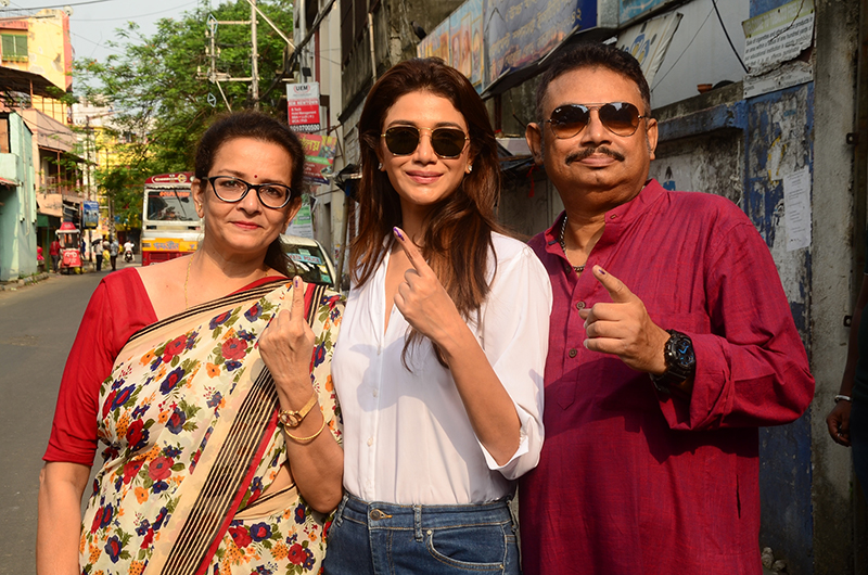 Tollywood celebrities cast votes in Kolkata in final phase LS polls