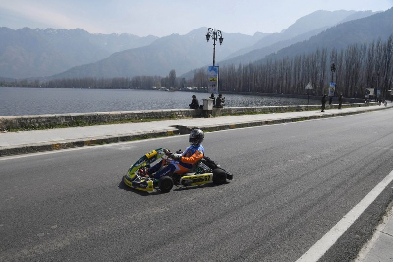 Jammu and Kashmir stages electrifying Formula-4 Car race in Srinagar for first time