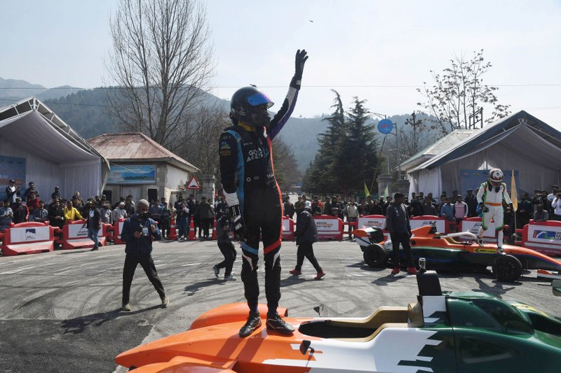 Jammu and Kashmir stages electrifying Formula-4 Car race in Srinagar for first time