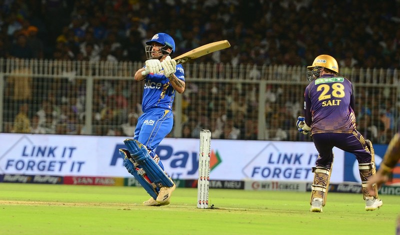 IPL: KKR beat MI by 18 runs, qualify for play-offs