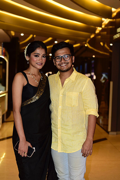 In Images: Premiere of Ashoke Viswanathan's Hemanter Aparanha in Kolkata