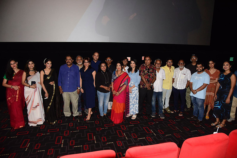 In Images: Premiere of Ashoke Viswanathan's Hemanter Aparanha in Kolkata