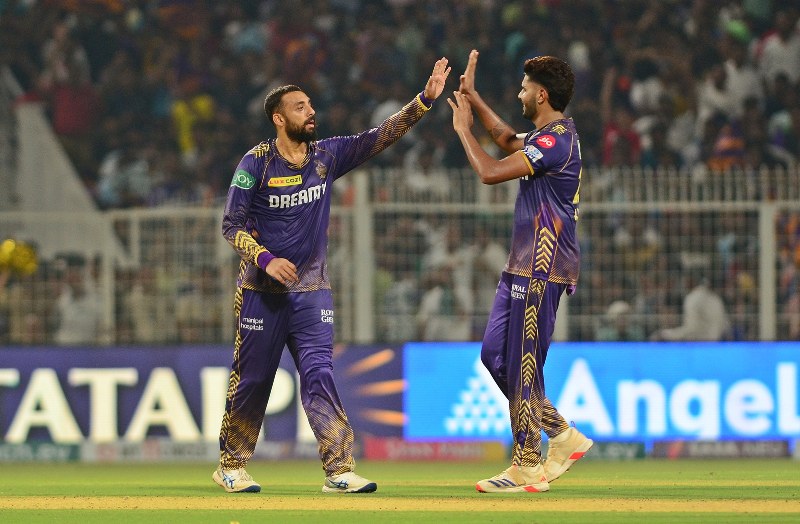 KKR bowlers restrict Delhi Capitals to 153-9 at Eden Gardens