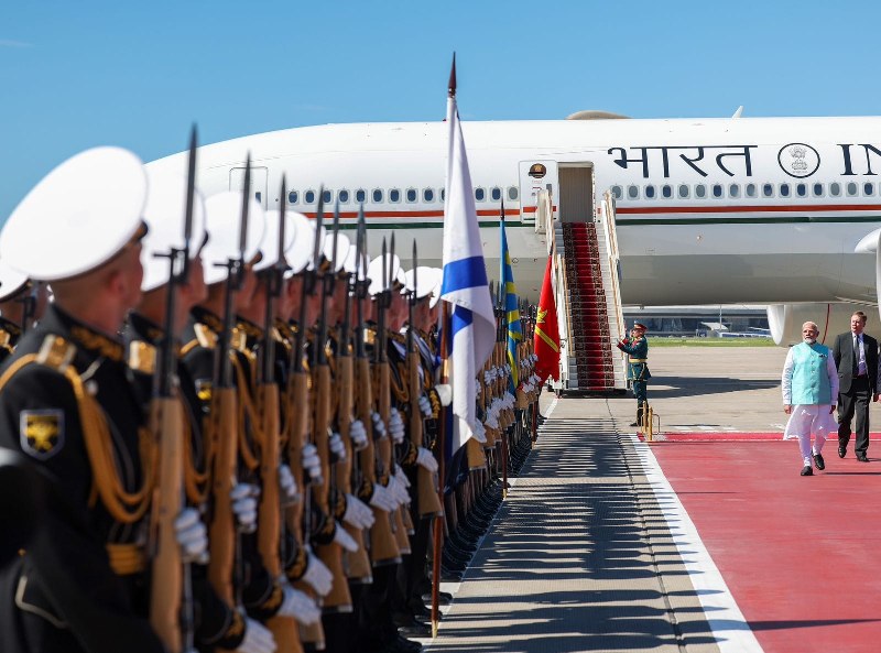 Narendra Modi arrives in Russia