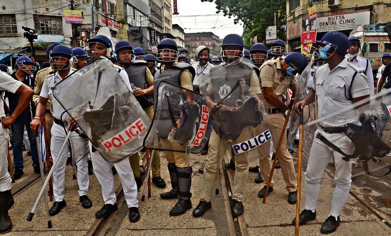 March to Nabanna: Protesters, police fight pitched battles in Kolkata over RG Kar rape-murder