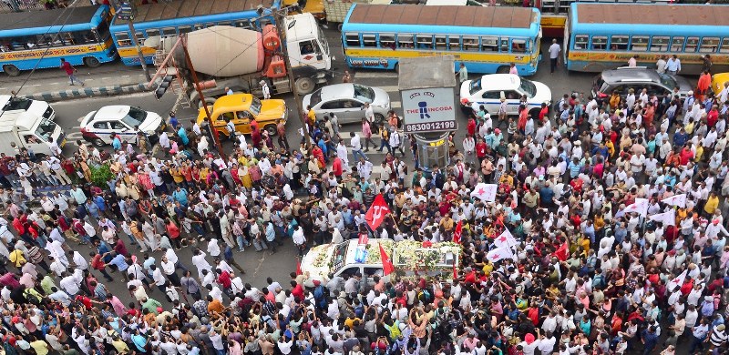 Red Salute: Snapshots of the last journey of Buddhadeb Bhattacharjee