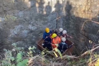 8 labourers still trapped in Assam's flooded mine even after 3 days of rescue ops