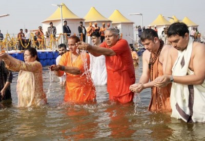 Jagdeep Dhankar takes dip at Maha Kumbh, praises Yogi Adityanath for 'excellent' arrangements