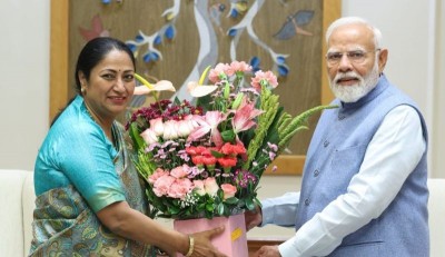 Delhi CM Rekha Gupta calls on PM Modi