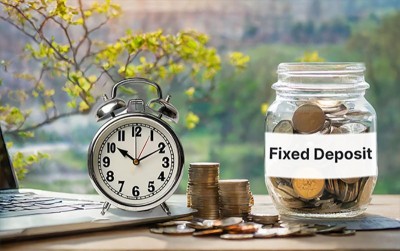 Advantages of Short-Term Fixed Deposit Investing Over Long-Term