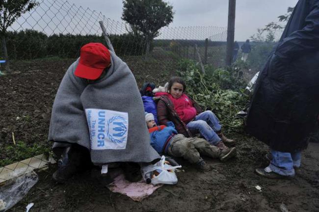 Funds needed to cope with 5,000 daily refugee arrivals as winter hits Europe: UNHCR