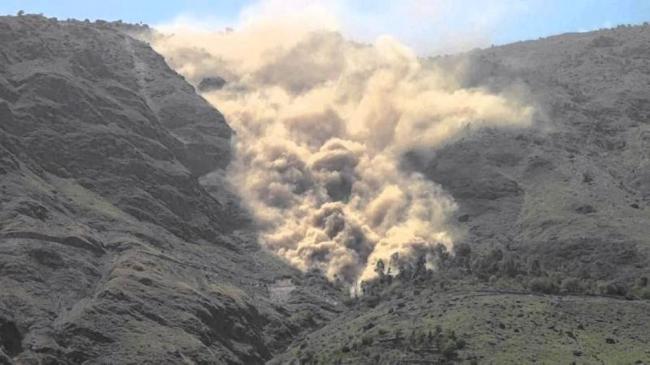 China: 100 feared buried following landslide