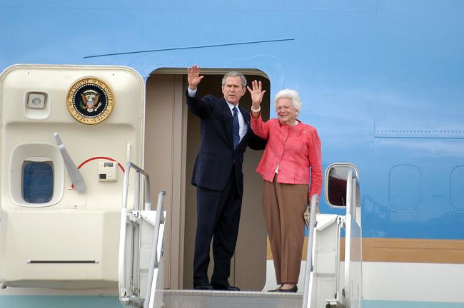 Former US First Lady Barbara Bush passes away