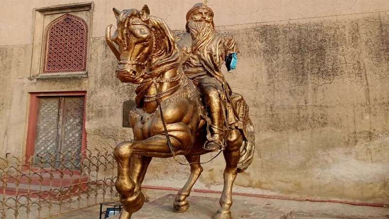 Maharaja Ranjit Singh statue vandalised in Lahore: ISI-Khalistanis rift emerges