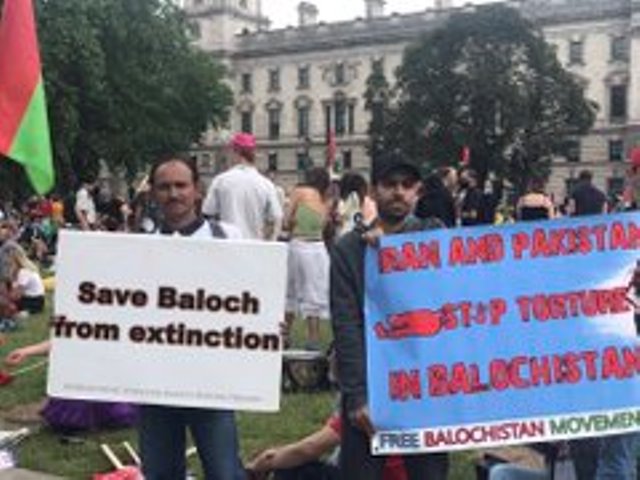 Free Balochistan Movement members demonstrate before British Parliament against Pak atrocities in Balochistan