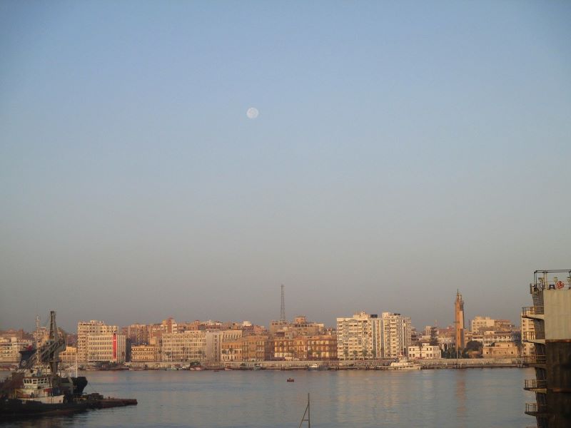 Container ship blocking Suez Canal could be relocated tonight : Source