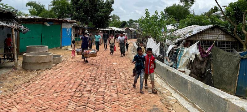 Rohingya refugees share concerns with UN rights commissioner during visit to Cox’s Bazar