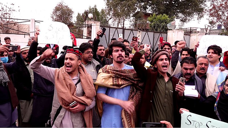 Pakistan: Baloch Government officials trying to convince Haq Do Tehreek protesters to end their agitation