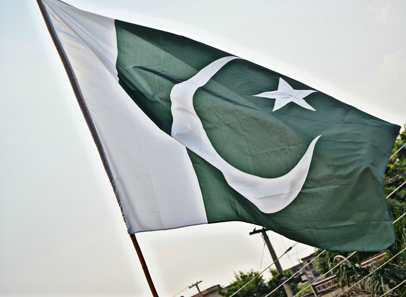 Pakistan: Demonstrators block GT road in Peshawar after killing of college student