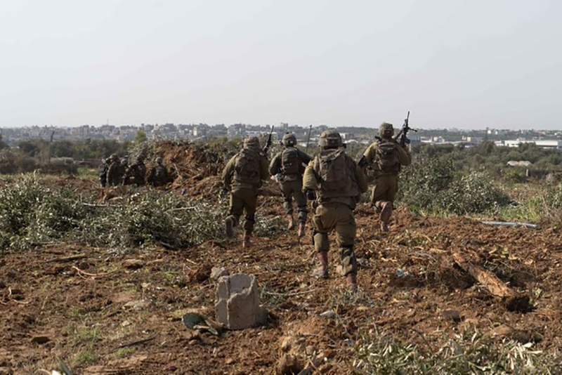 Israel pulls out troops from Gaza's Al-Shifa hospital