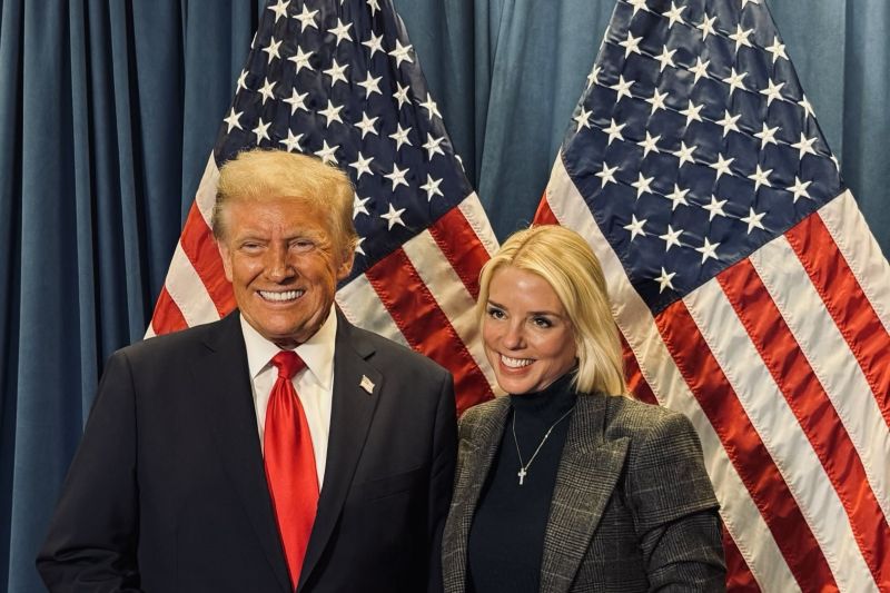 Donald Trump names Pam Bondi as attorney general